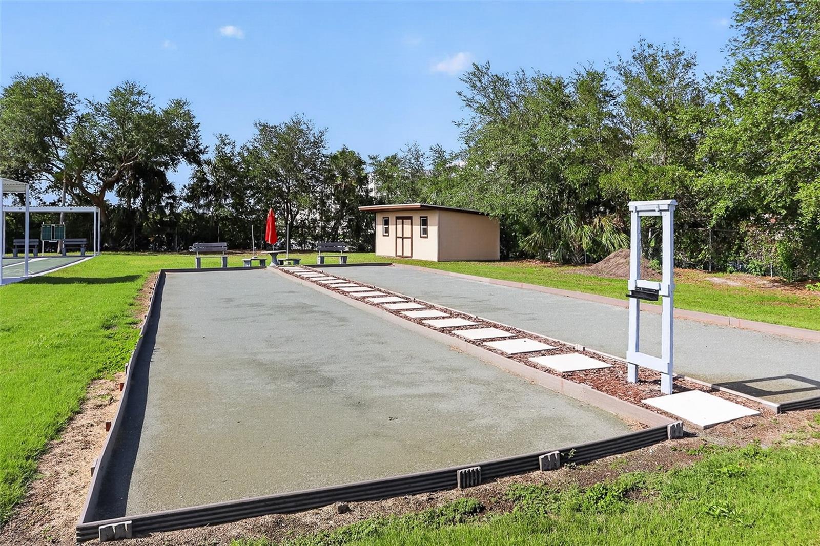 LONG BAYOU - Residential