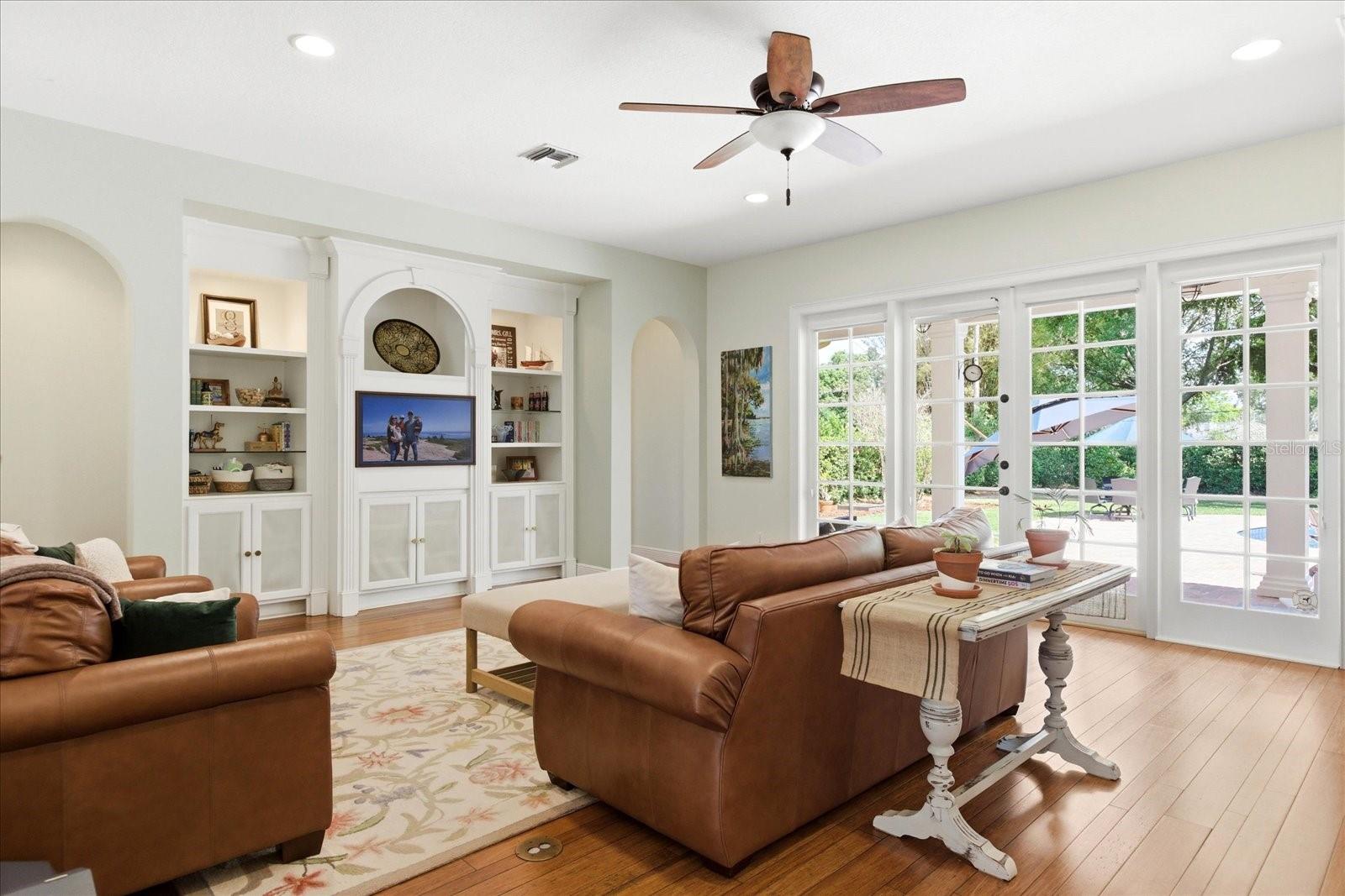 MANORS AT BUTLER BAY - Residential