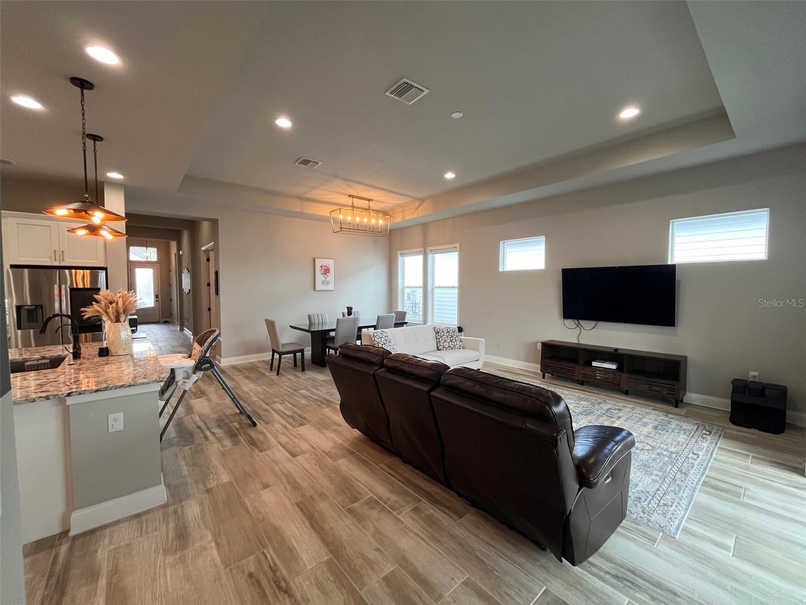 OAKMONT PH 4 PB 36 PG 83 - Residential Lease