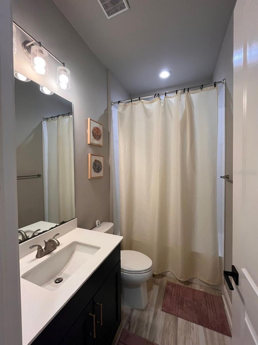 OAKMONT PH 4 PB 36 PG 83 - Residential Lease