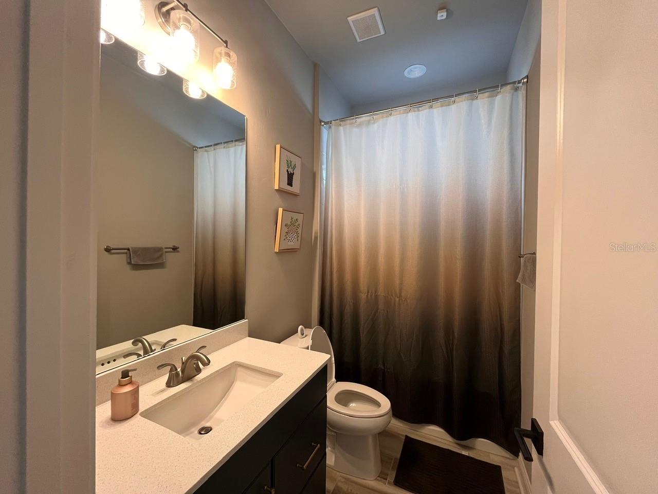 OAKMONT PH 4 PB 36 PG 83 - Residential Lease