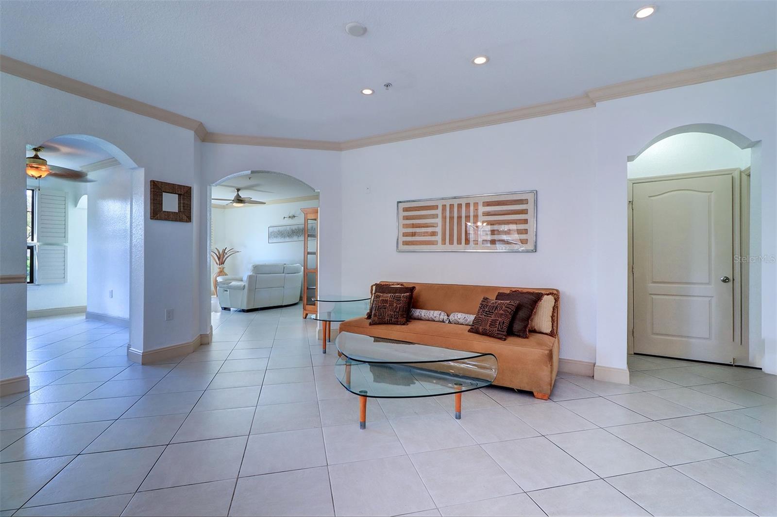 2757 VIA CIPRIANI 1114A