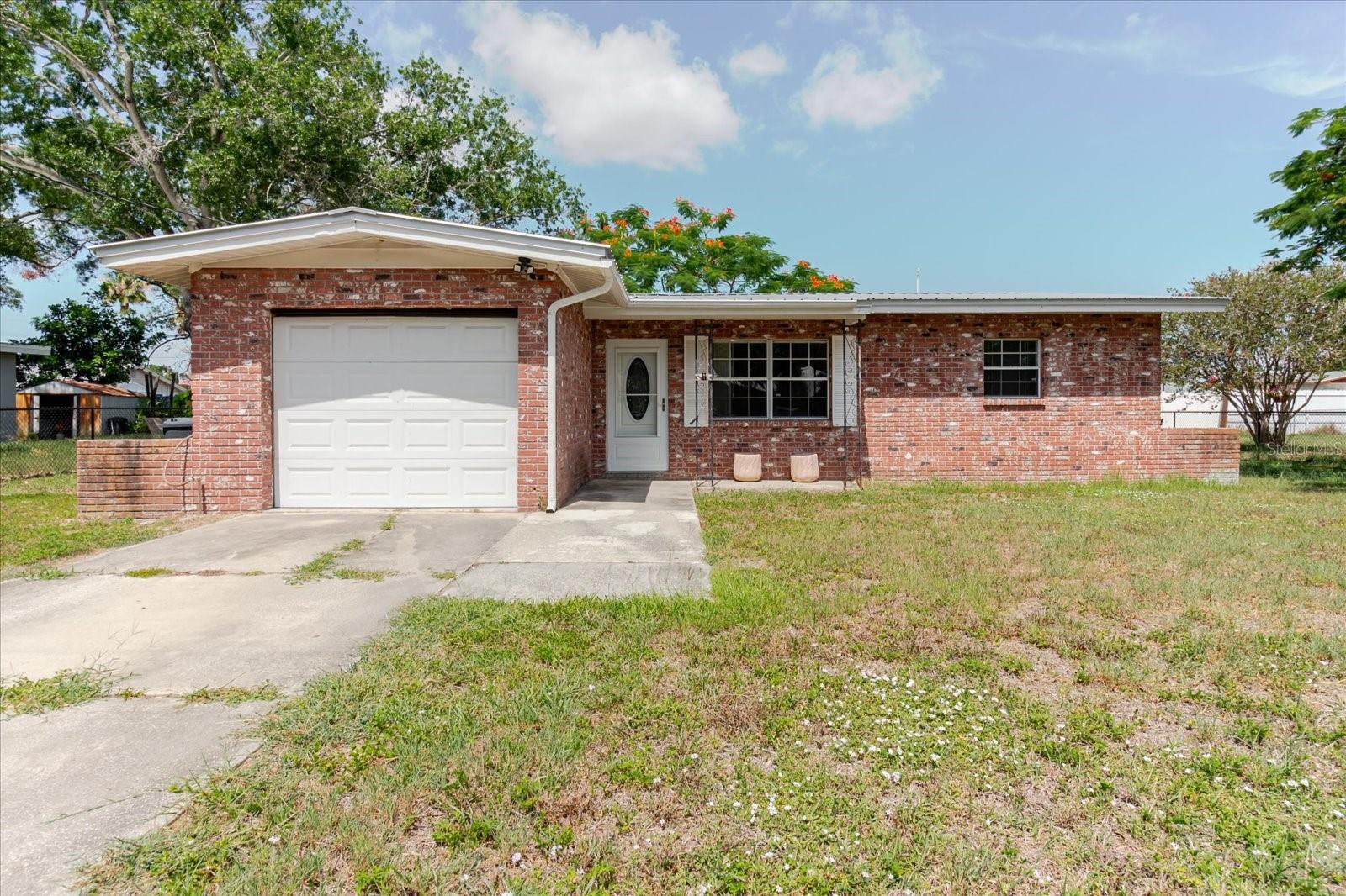 6212 FLORIDA CIRCLE W