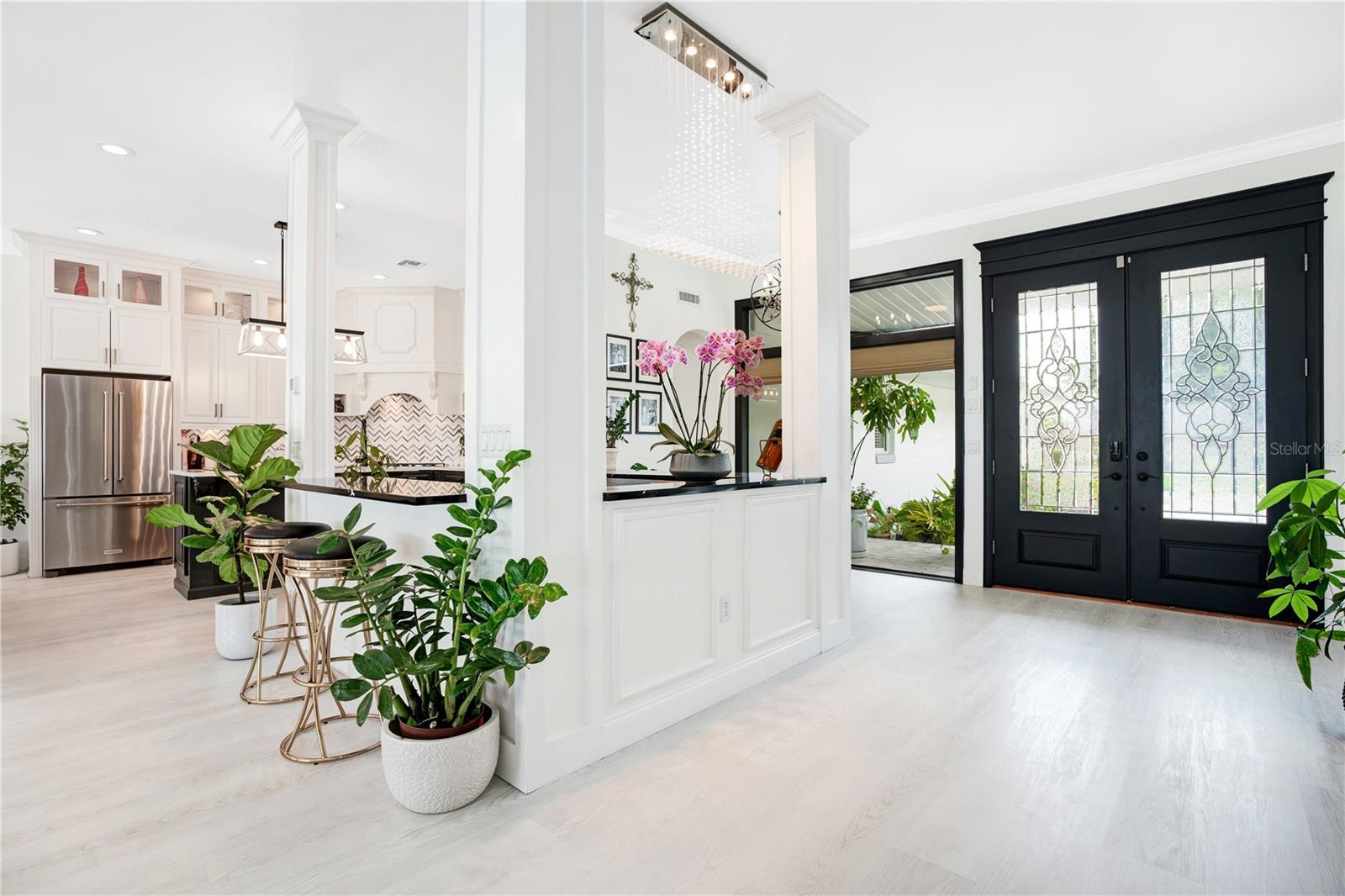 LAKE CONWAY ESTATES - Residential
