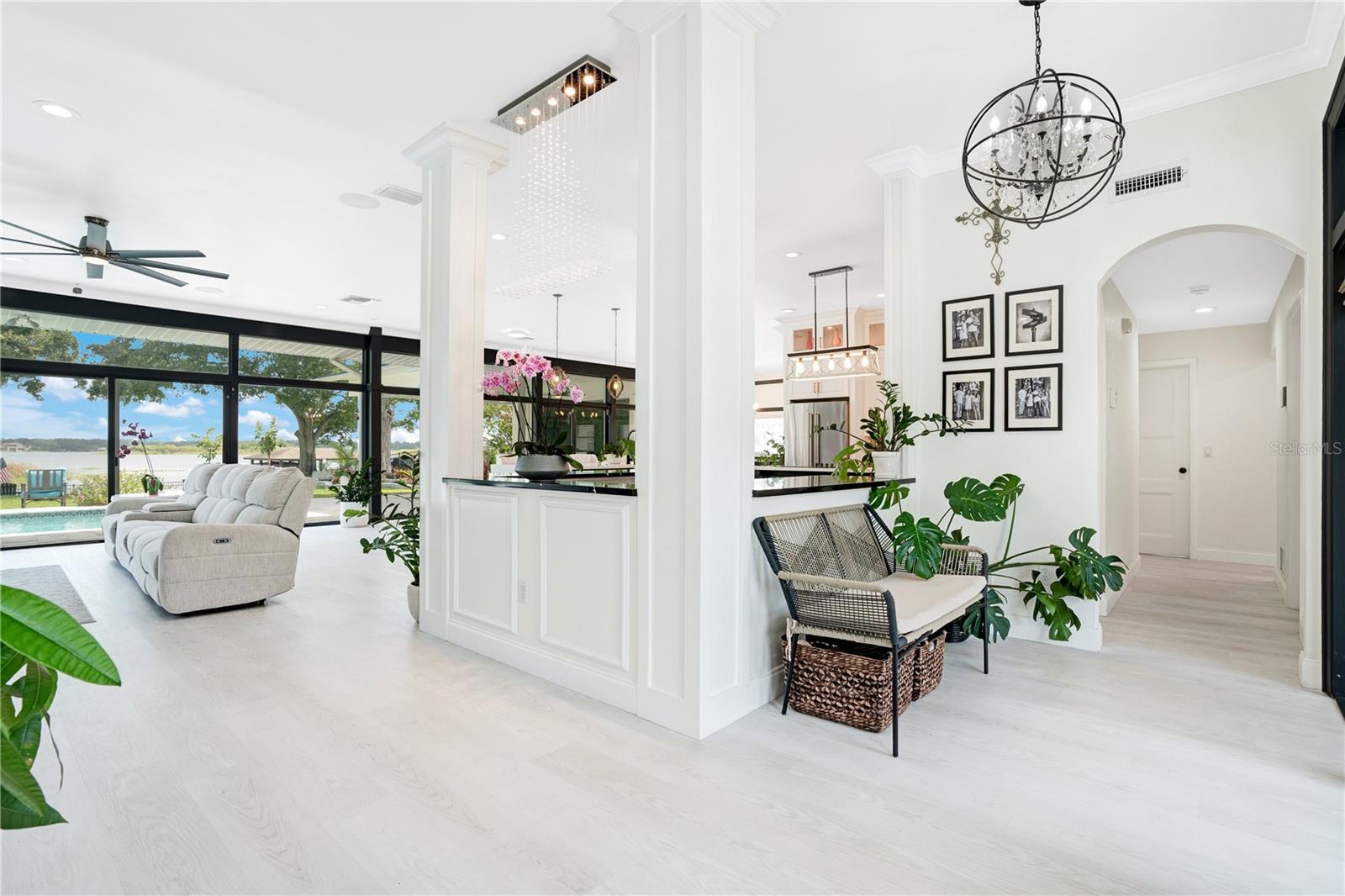 LAKE CONWAY ESTATES - Residential