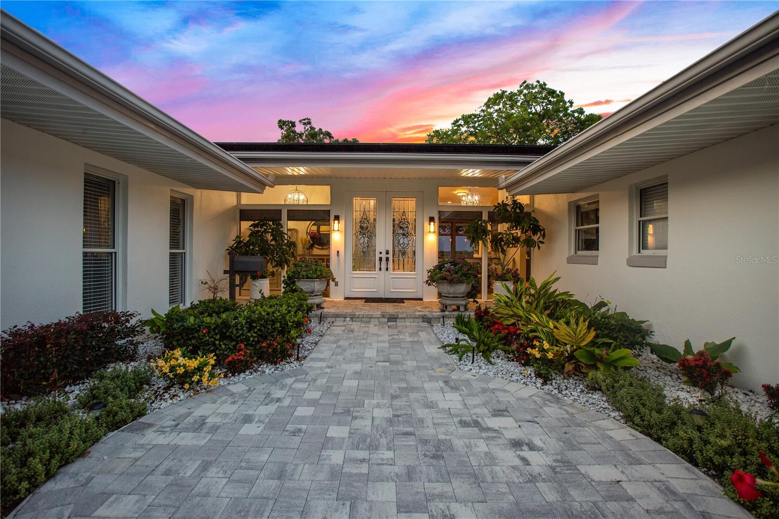 LAKE CONWAY ESTATES - Residential