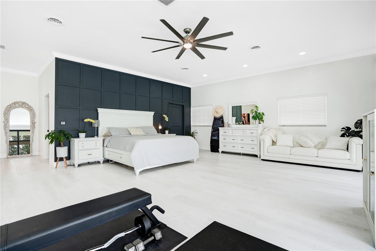 LAKE CONWAY ESTATES - Residential