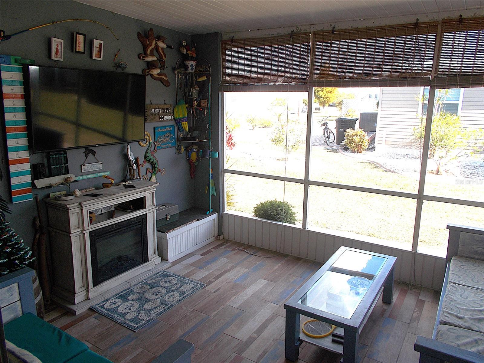 SANDALWOOD PARK - Residential