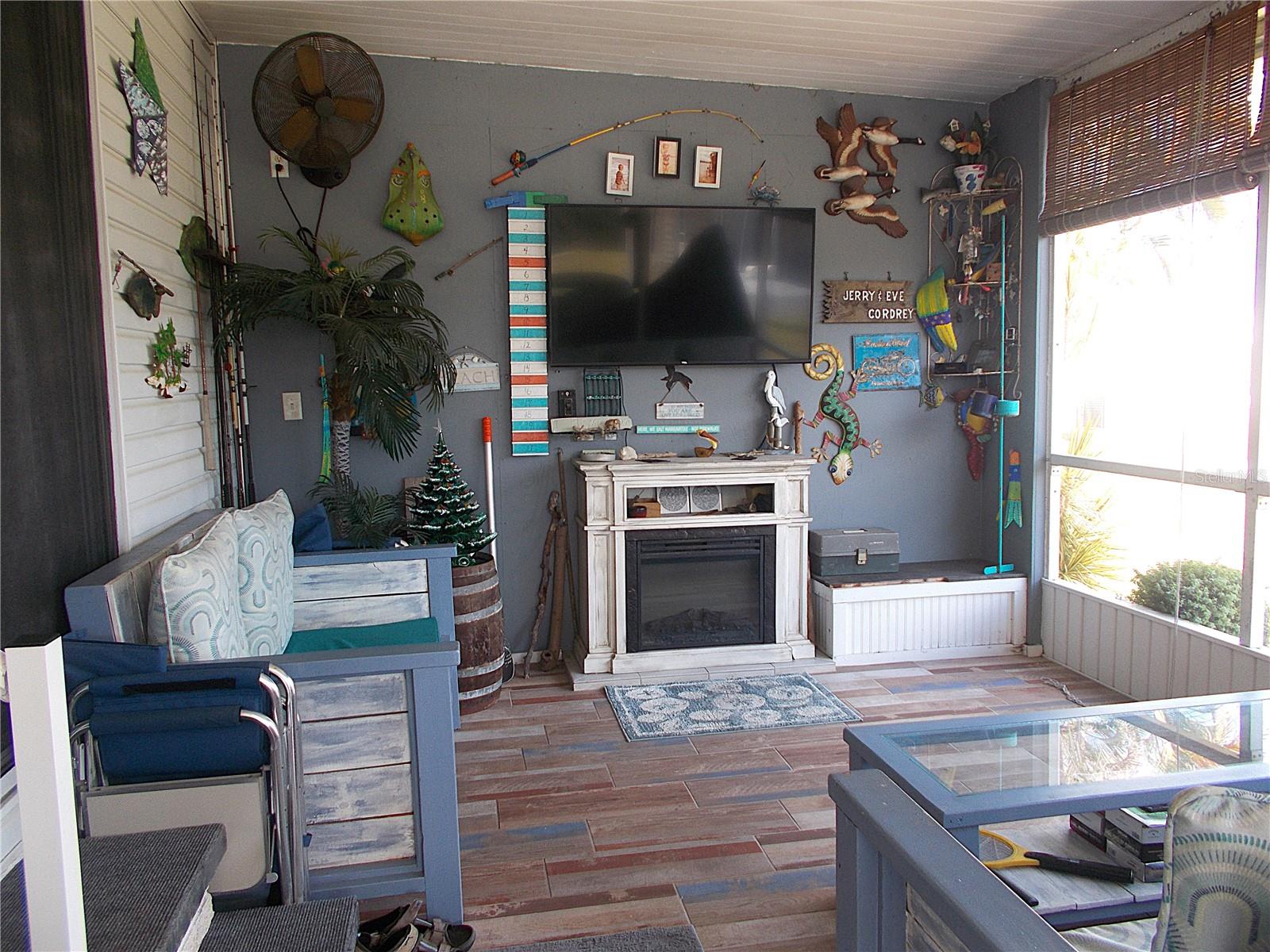 SANDALWOOD PARK - Residential