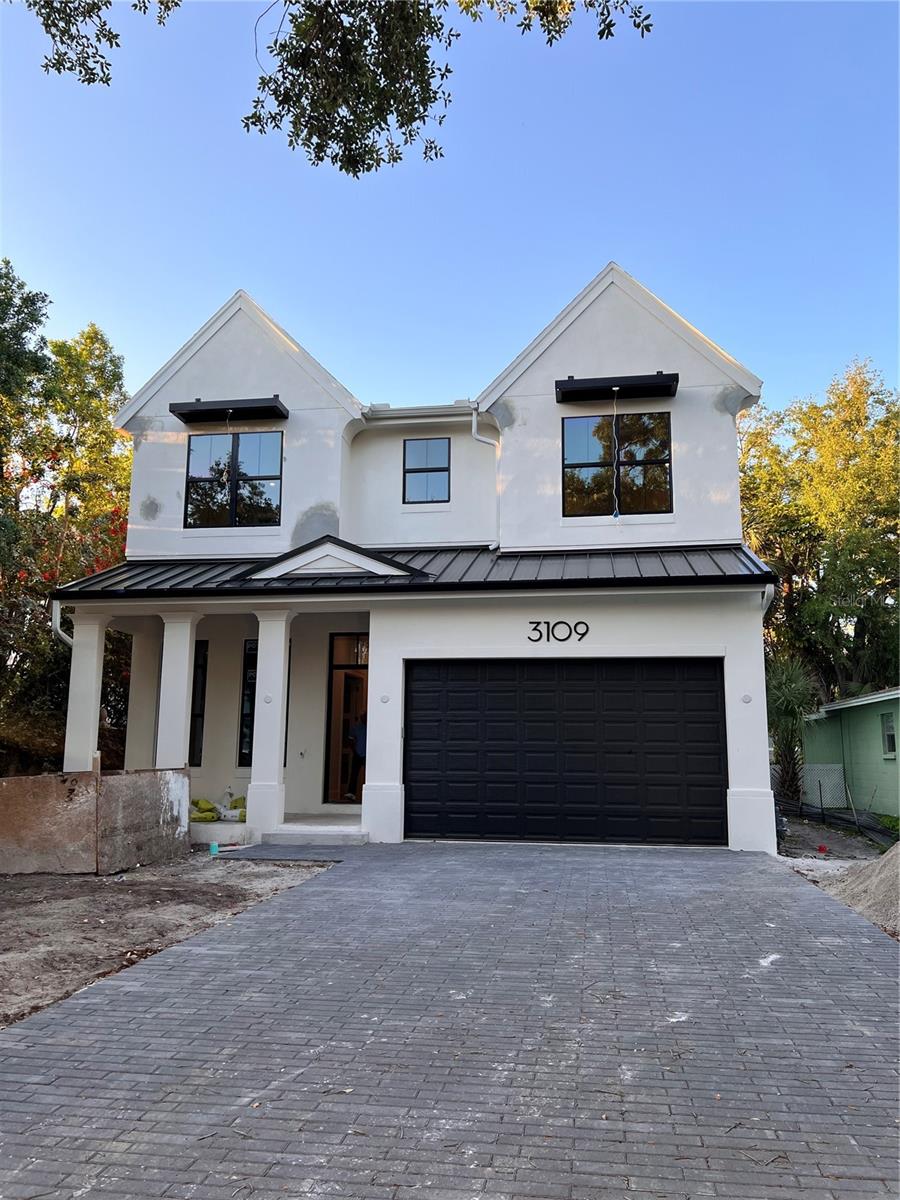 3109 W KNIGHTS AVENUE