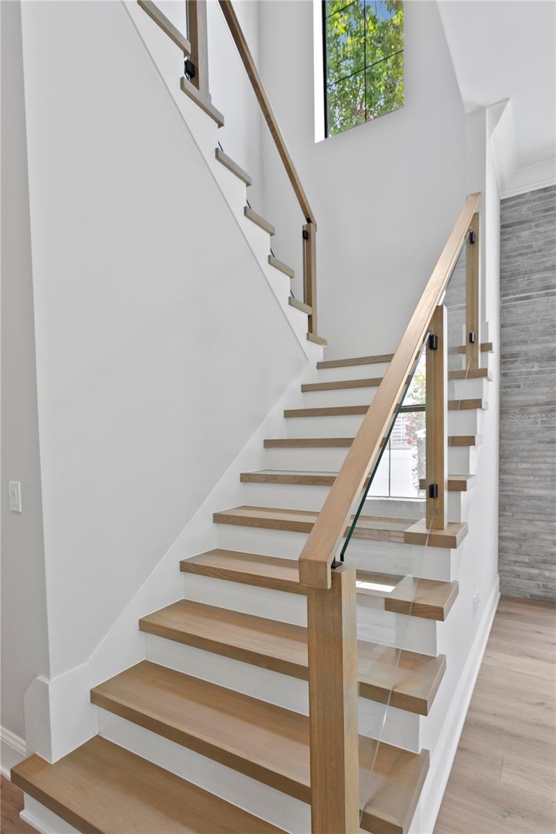 BAYSHORE BEAUTIFUL - Residential