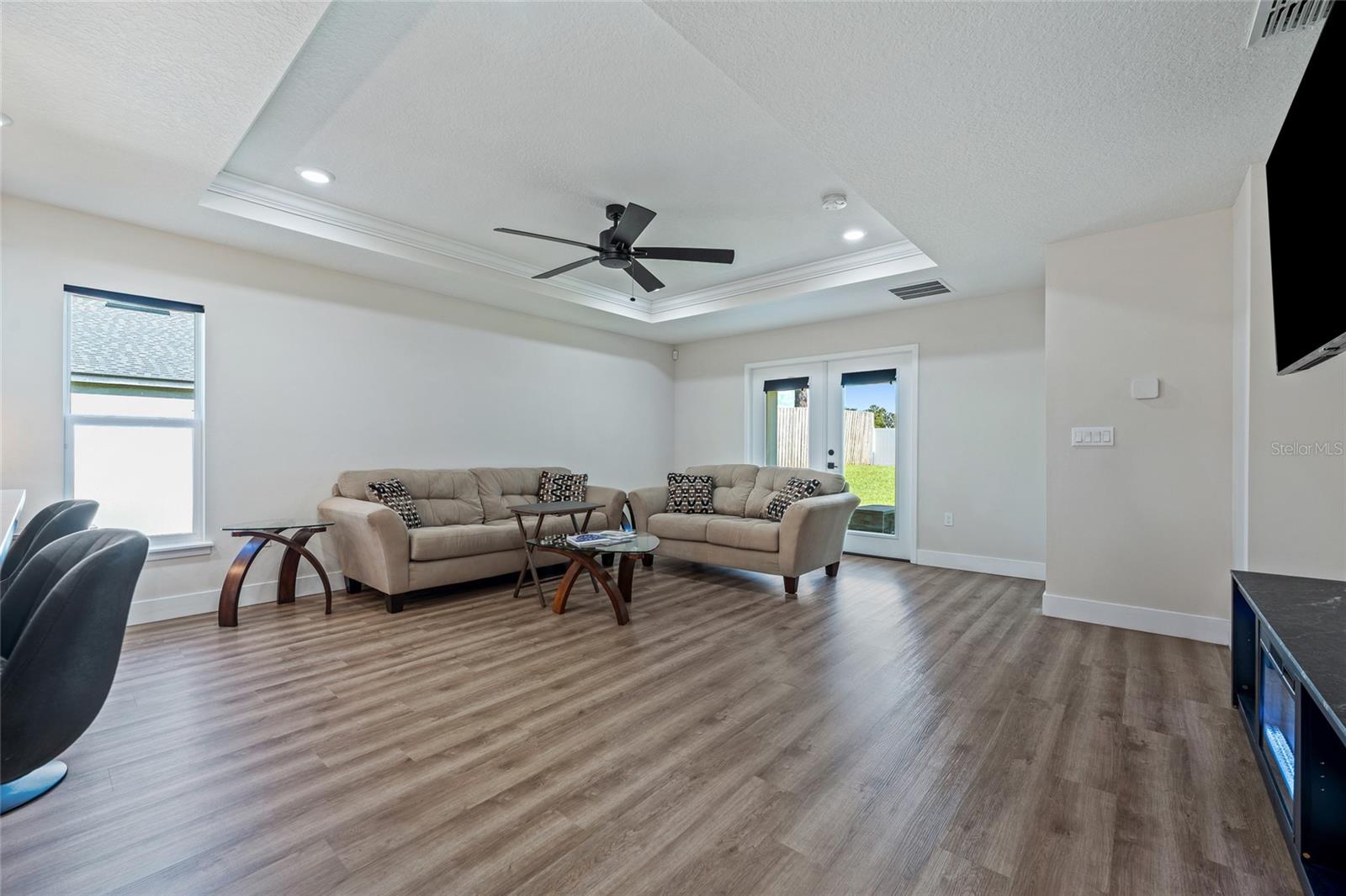 ORANGE CITY ESTATES UNIT 03 - Residential