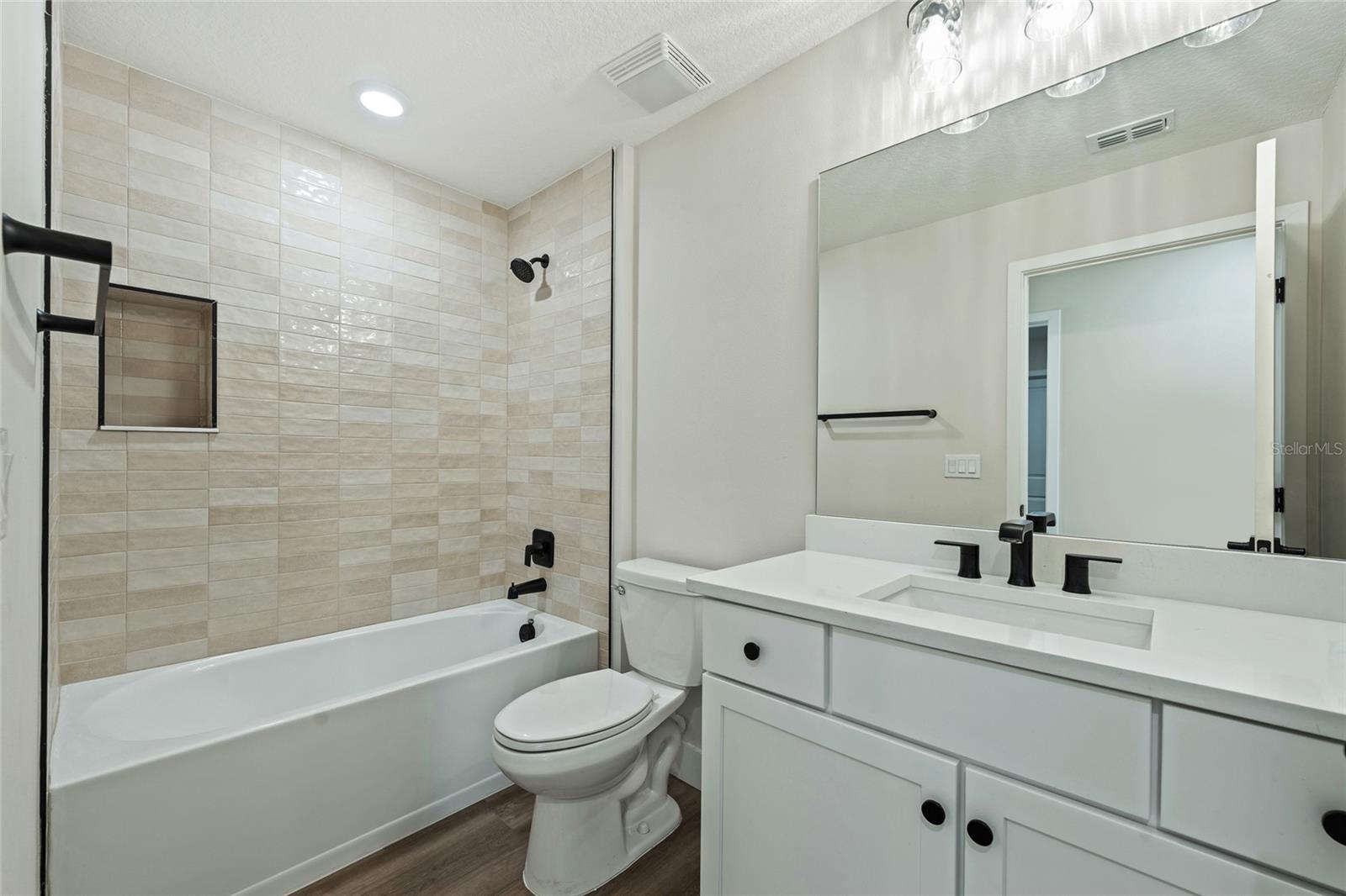 ORANGE CITY ESTATES UNIT 03 - Residential