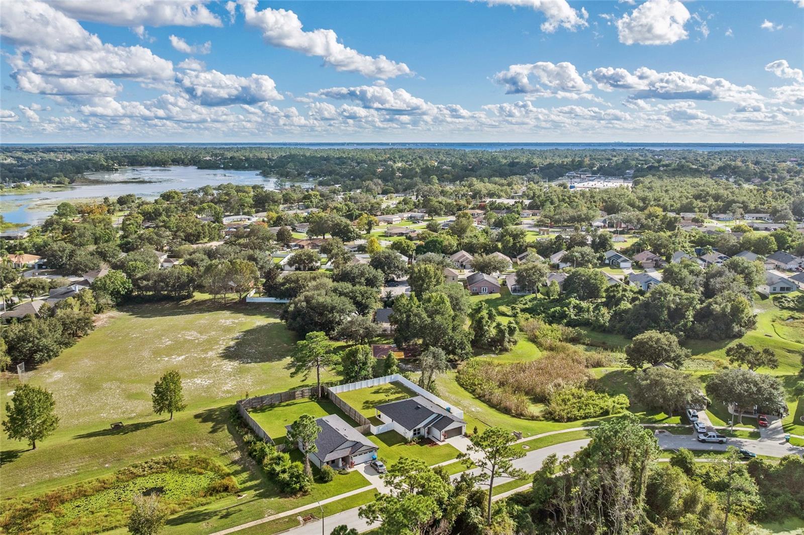 ORANGE CITY ESTATES UNIT 03 - Residential