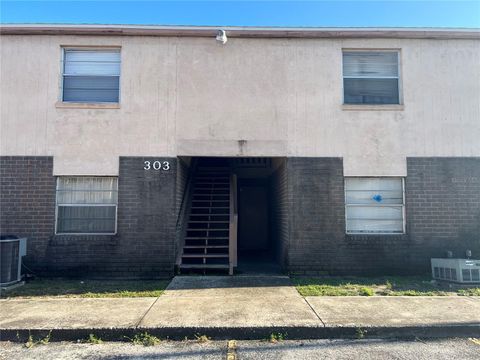 303 E WELLINGTON COURT 59 TAMPA FL 33604