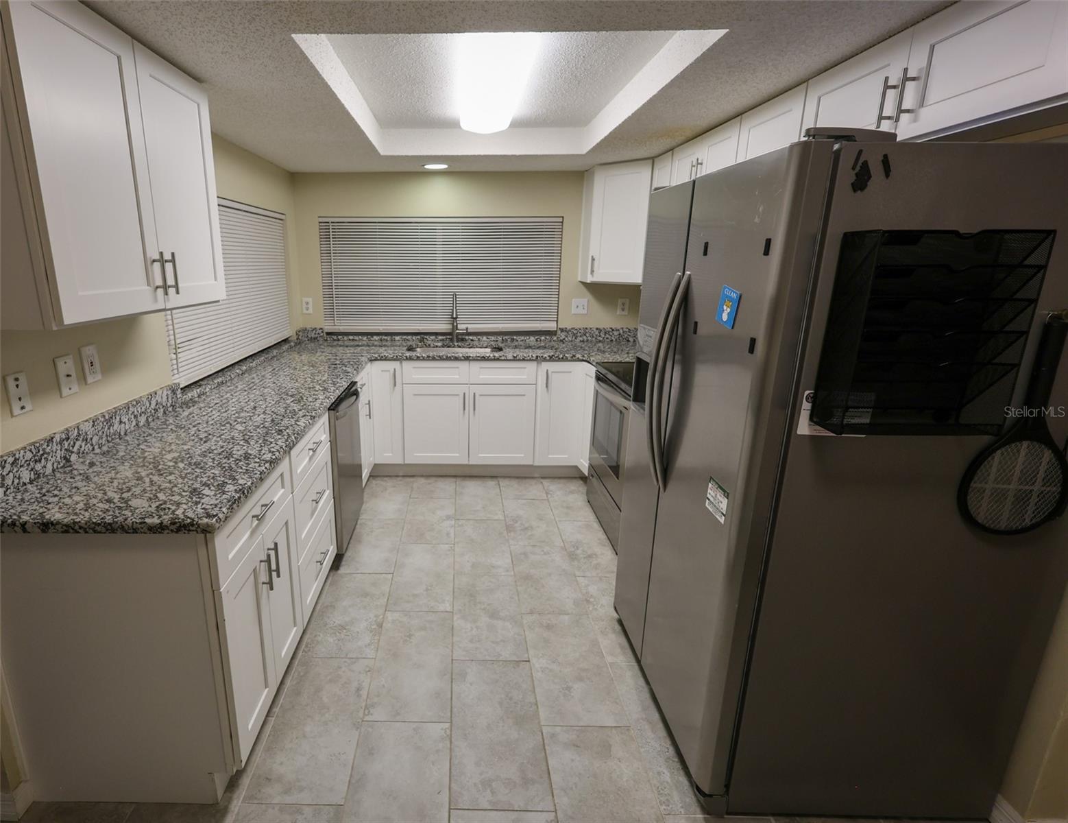 RAVENSWOOD VILLAGE - Residential Lease