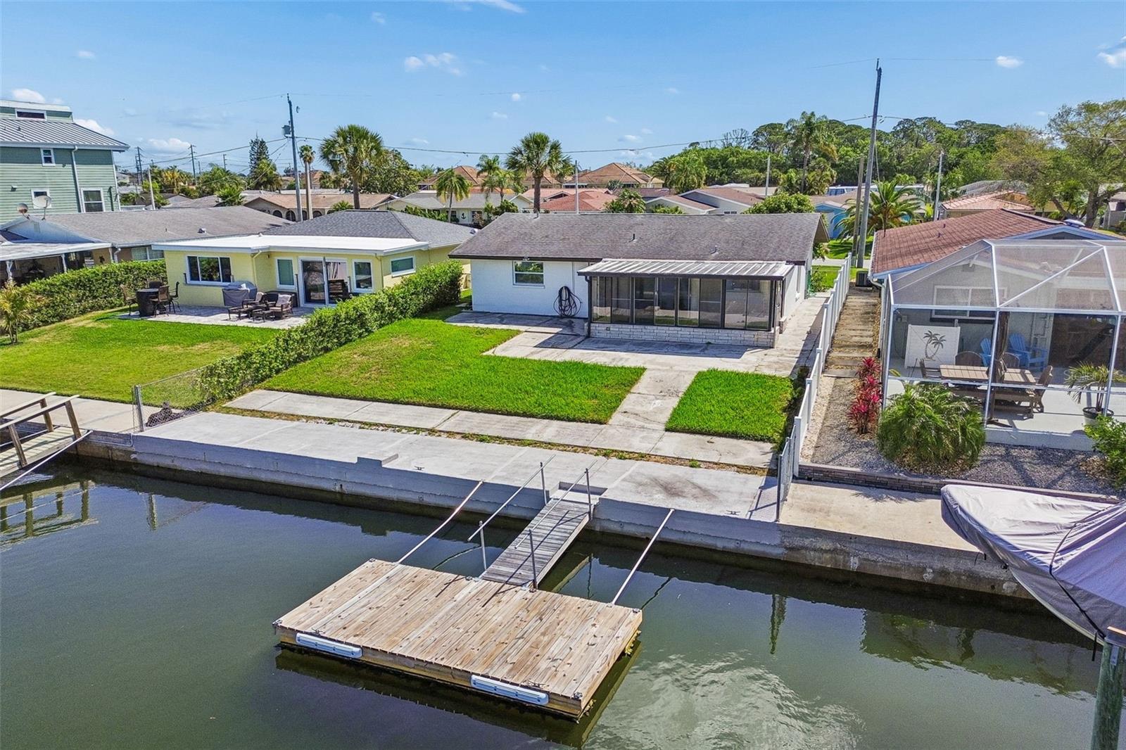 FLOR A MAR - Residential