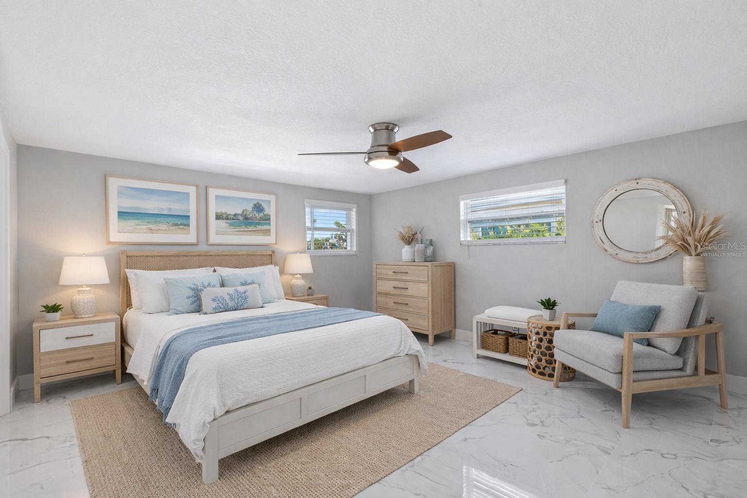 FLOR A MAR - Residential