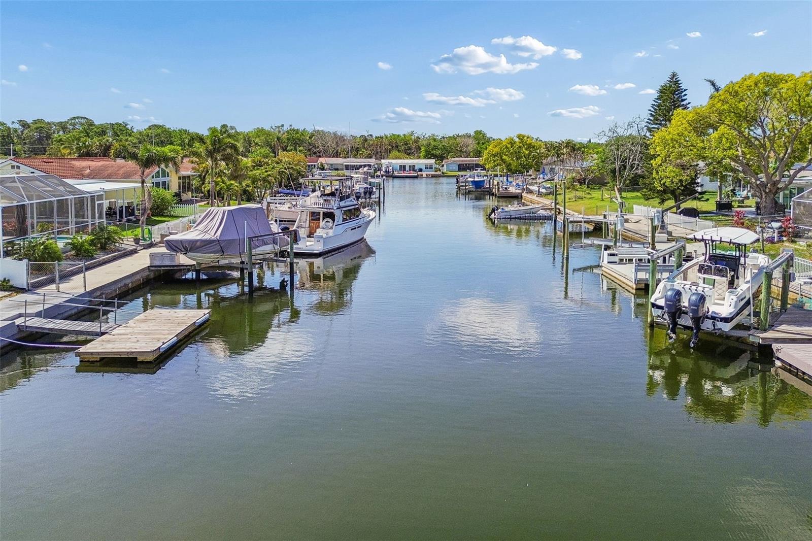 FLOR A MAR - Residential