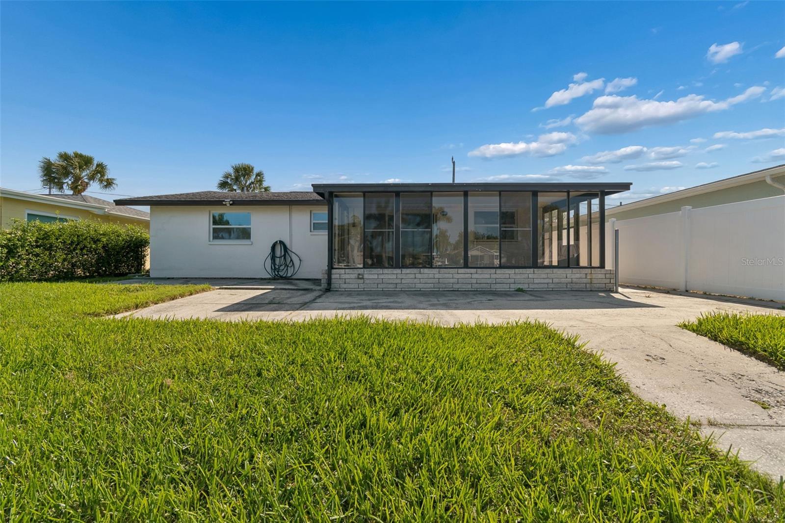 FLOR A MAR - Residential