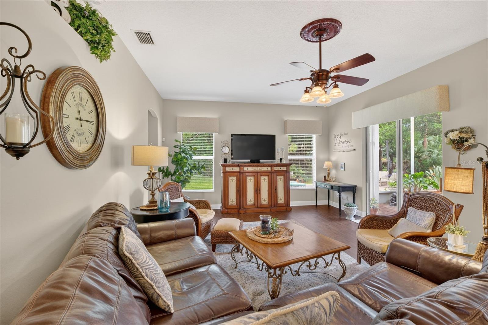 3650 MEADOWLARK WAY