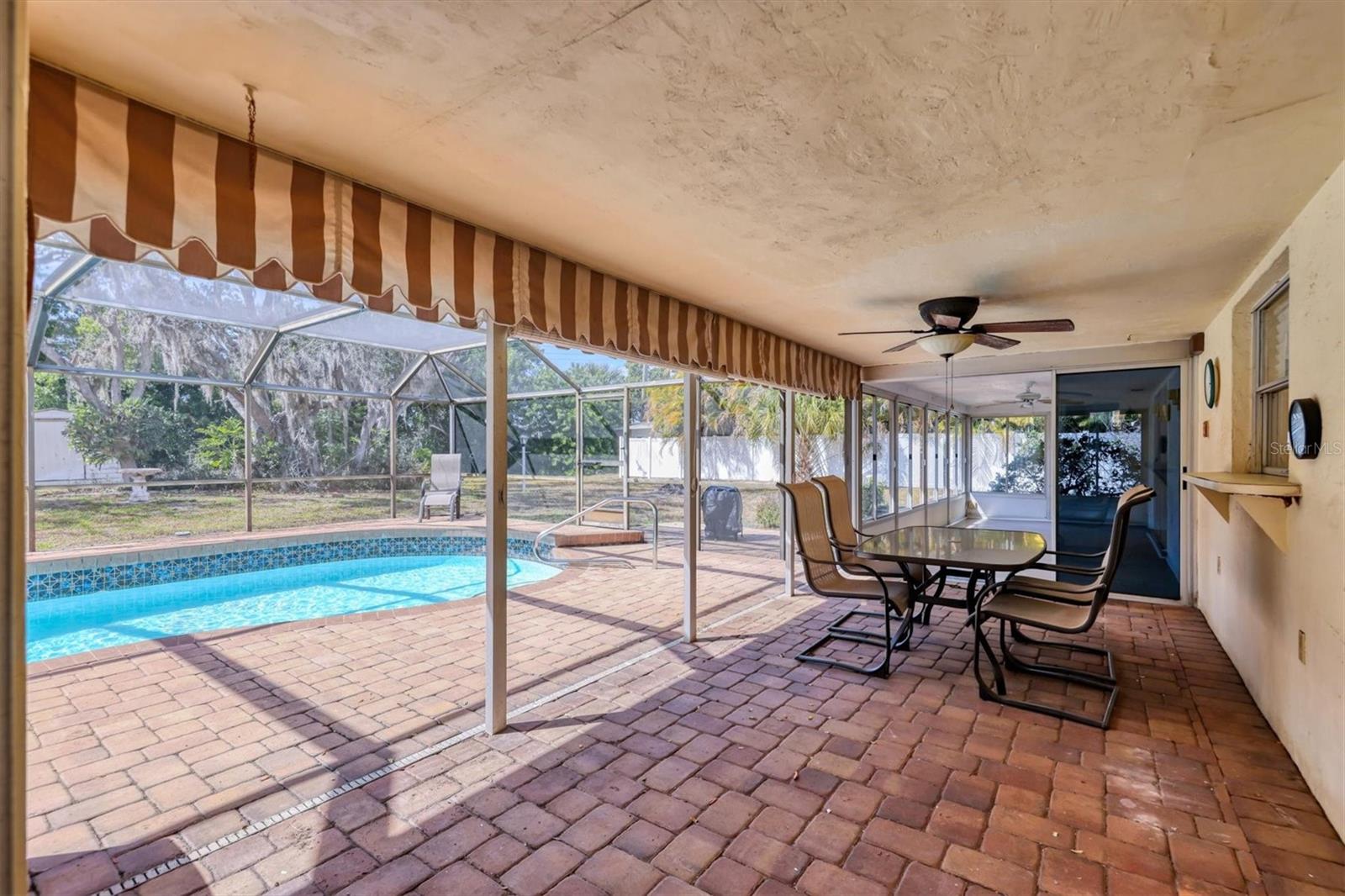 WHITFIELD ESTATES BLKS 55-63 - Residential