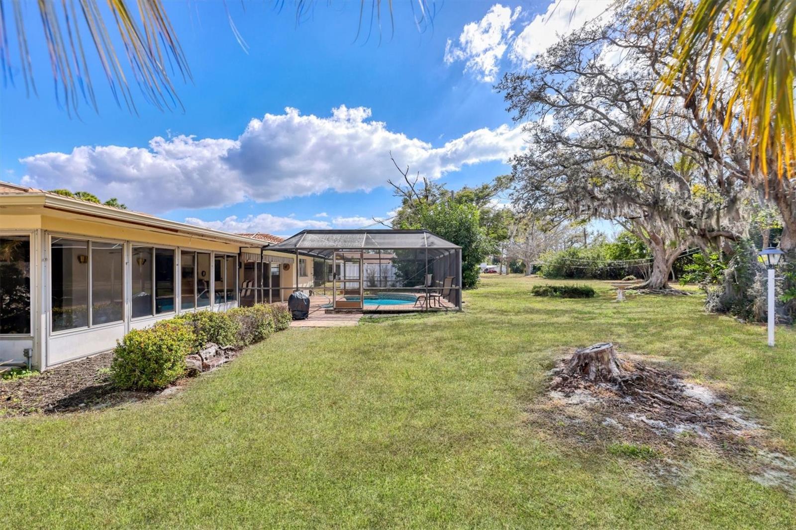 WHITFIELD ESTATES BLKS 55-63 - Residential