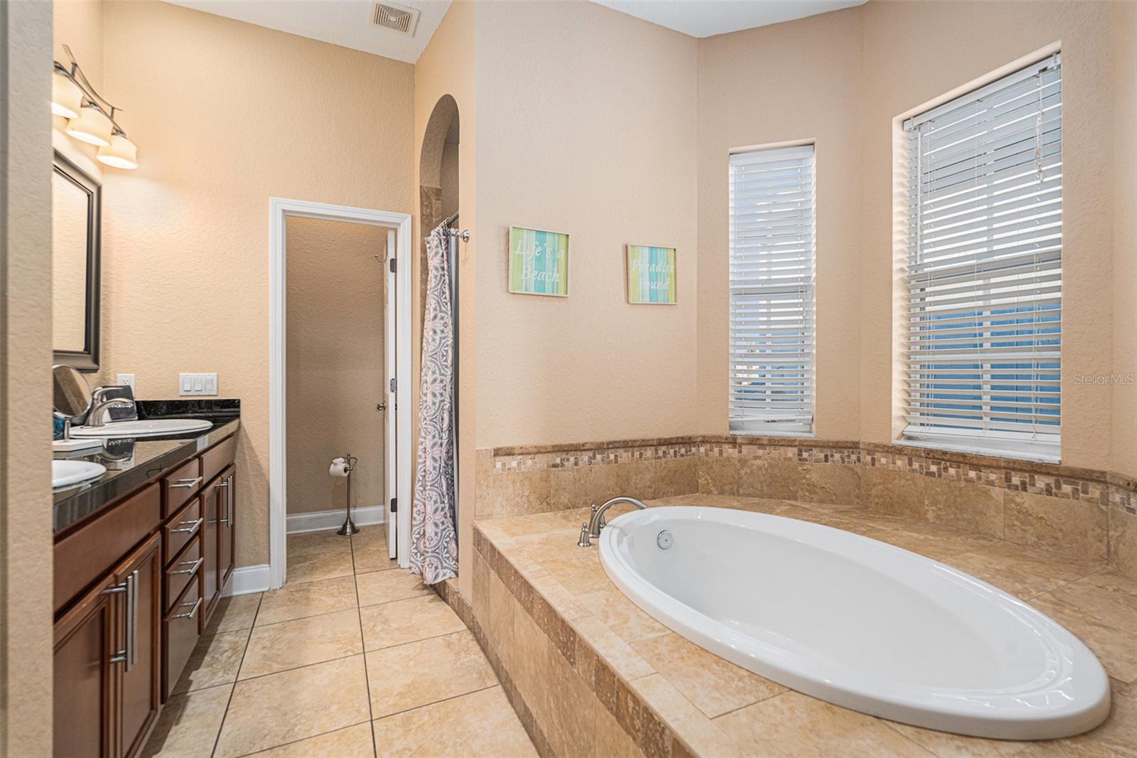 POCKET 84 MINOR SUB - Residential