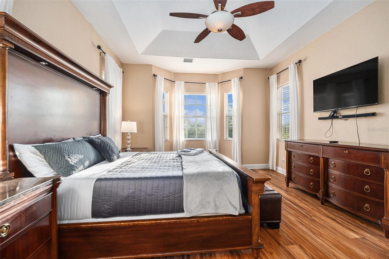 POCKET 84 MINOR SUB - Residential