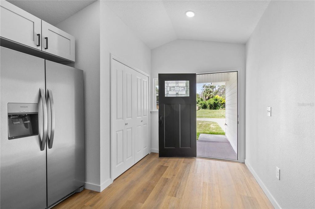 Photo of 1012 E Hazzard, Eustis, FL 32726 (MLS # O6371814)