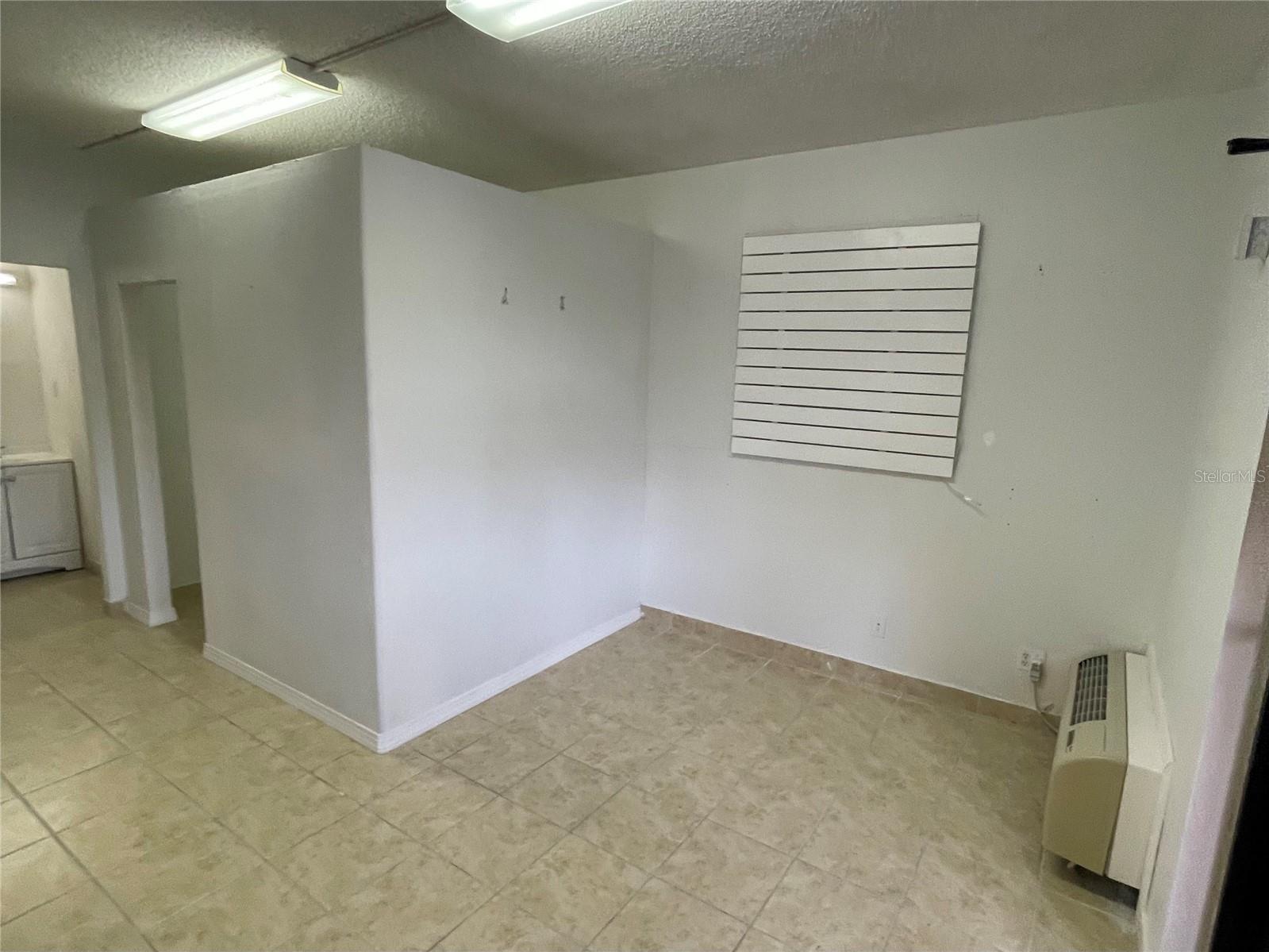 ALLIANCE CONDO - Commercial Lease