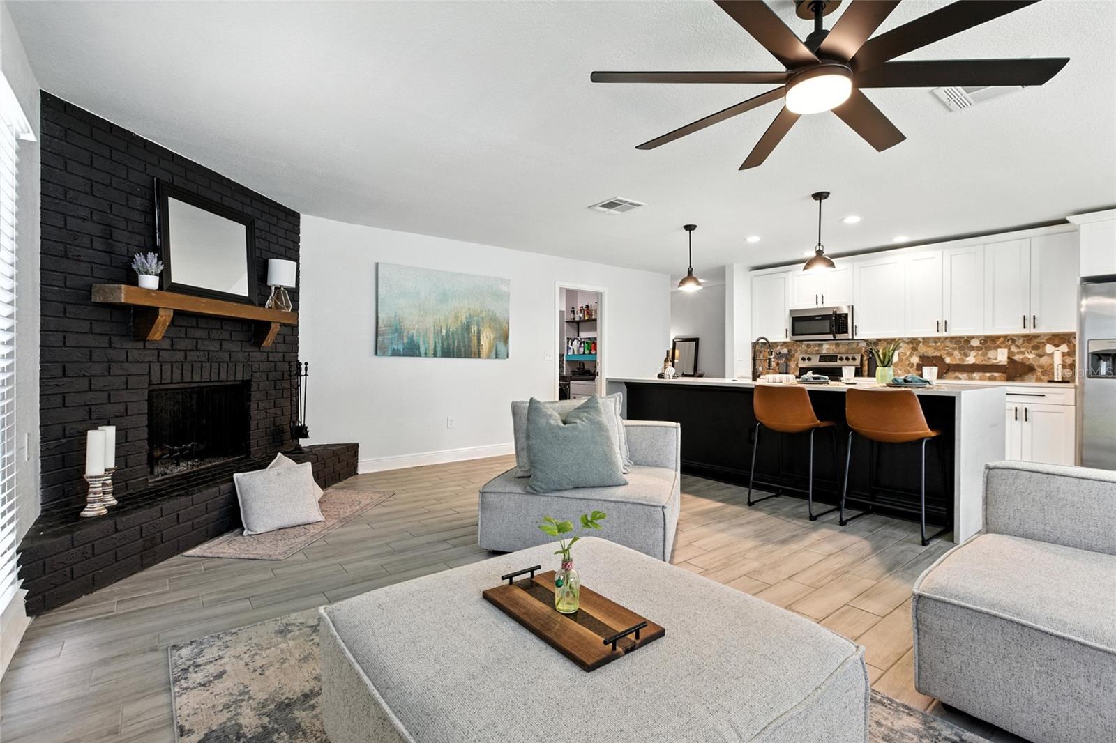 AUTUMN RUN-UNIT 3 - Residential