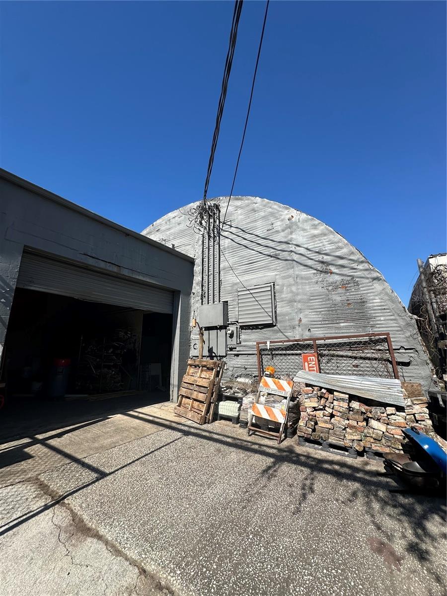 SMITH ELLA & AUBREY - Commercial Lease