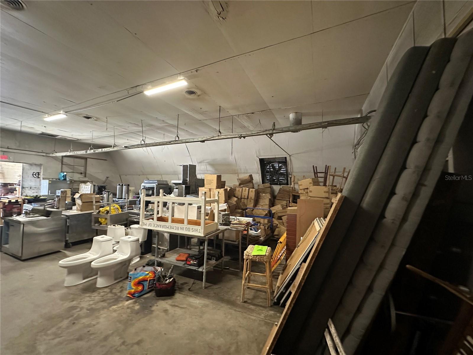 SMITH ELLA & AUBREY - Commercial Lease