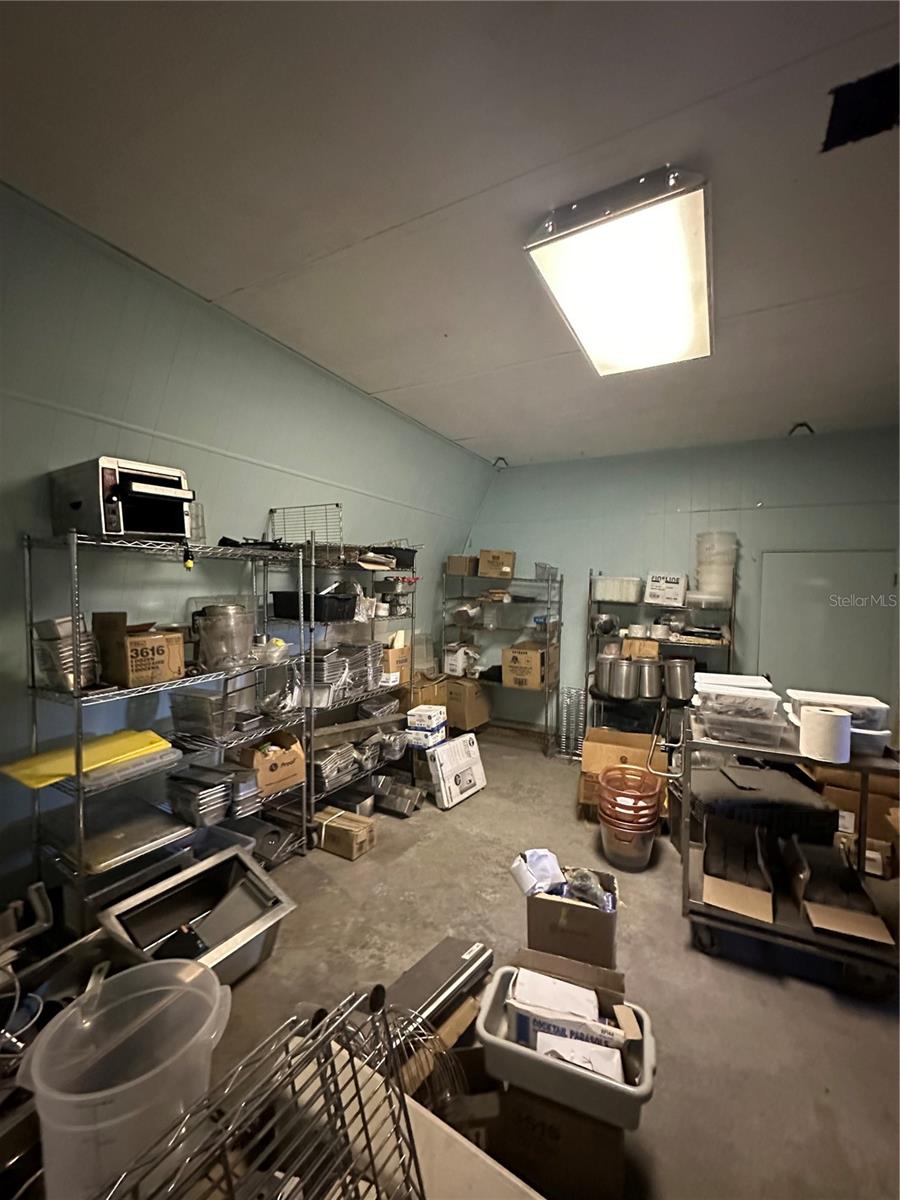 SMITH ELLA & AUBREY - Commercial Lease