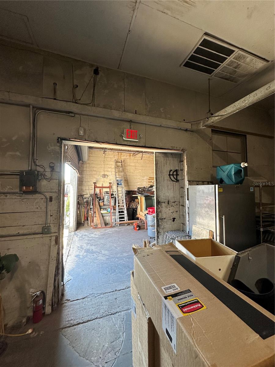 SMITH ELLA & AUBREY - Commercial Lease