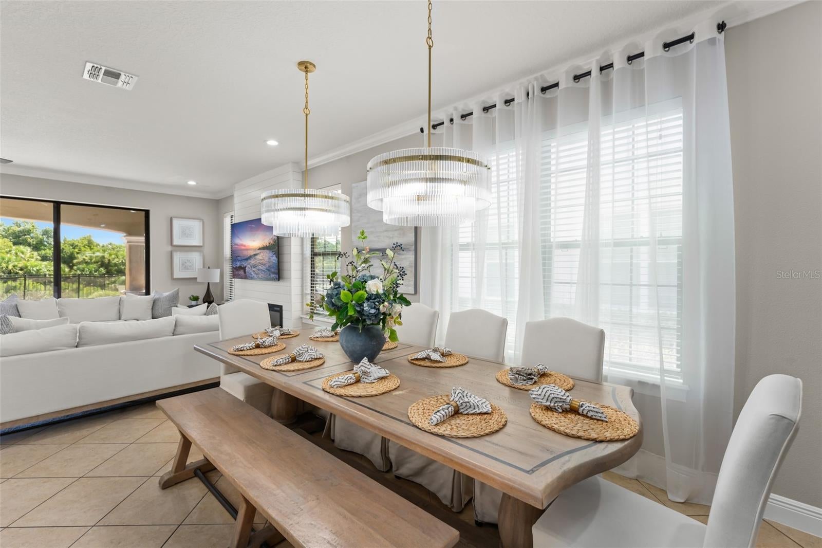 717 DESERT MOUNTAIN COURT