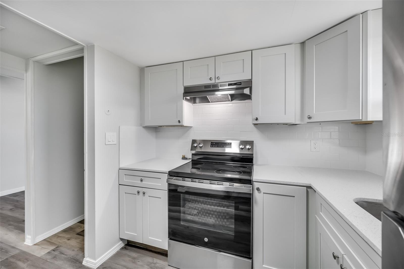 HIBISCUS GARDENS - Residential Income