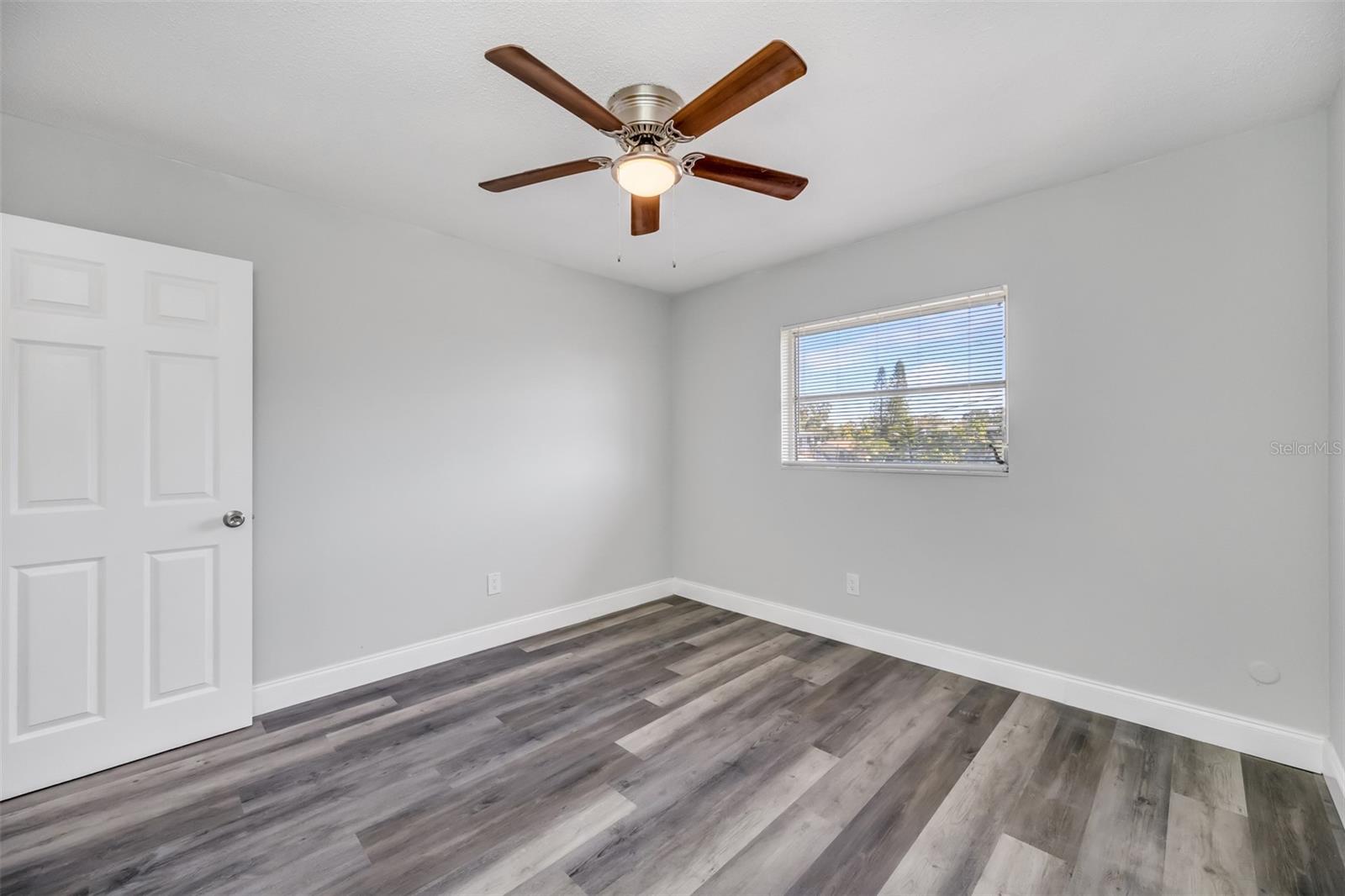 HIBISCUS GARDENS - Residential Income