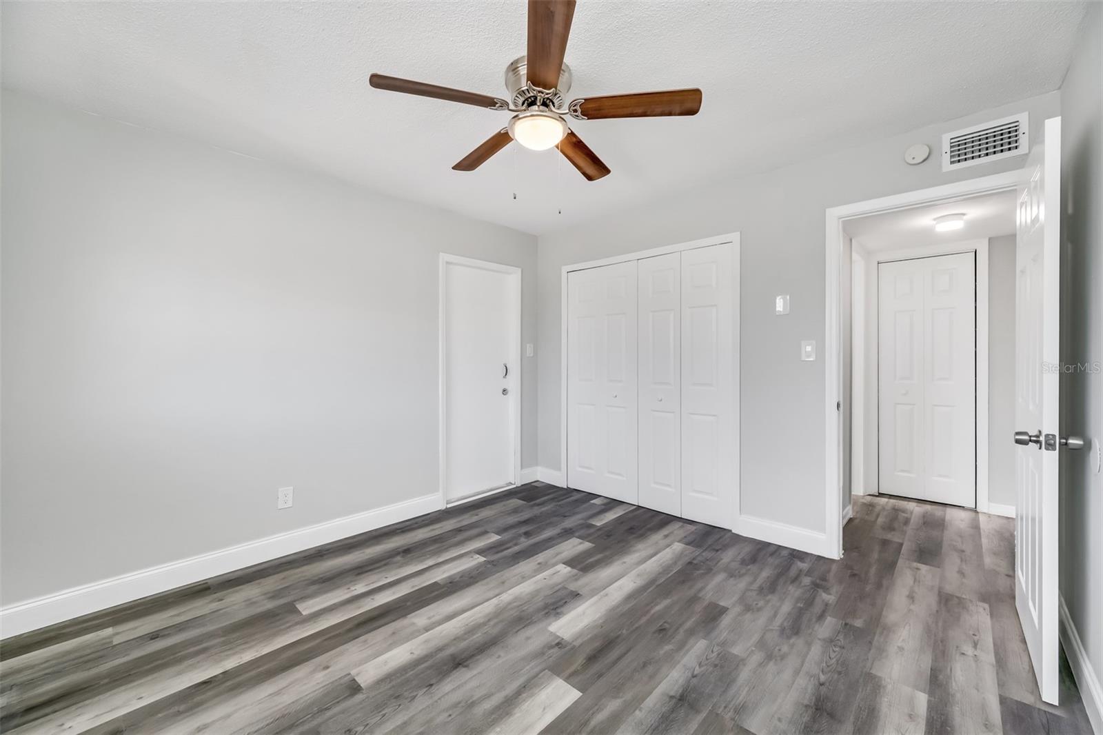 HIBISCUS GARDENS - Residential Income