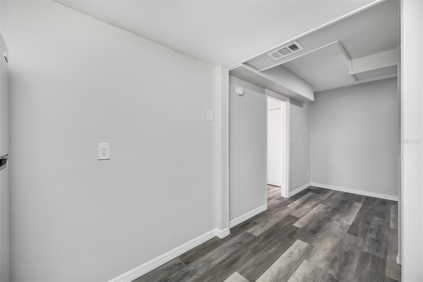 HIBISCUS GARDENS - Residential Income