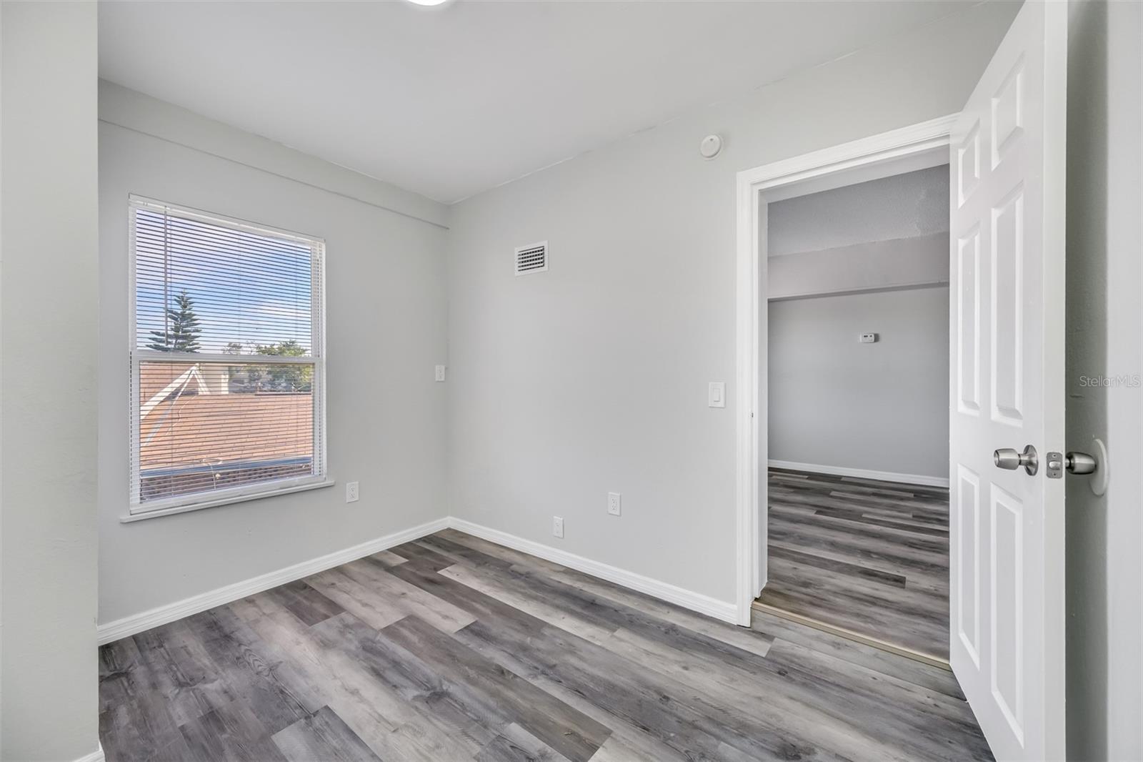 HIBISCUS GARDENS - Residential Income