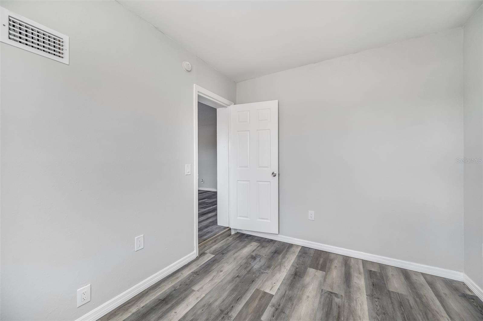 HIBISCUS GARDENS - Residential Income