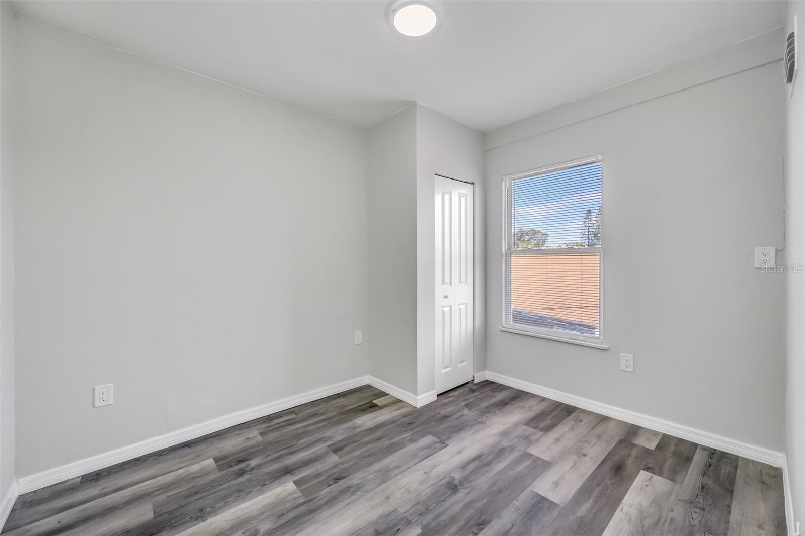 HIBISCUS GARDENS - Residential Income