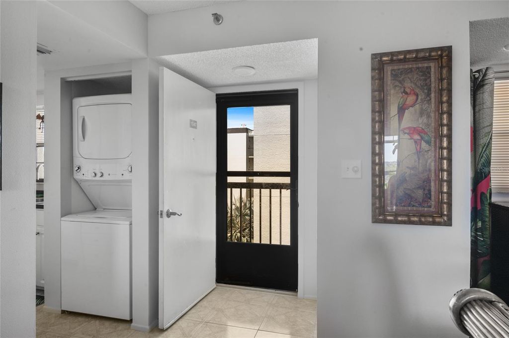 Photo of 9860 62nd Terrace N #1047, St Petersburg, FL 33708 (MLS # O6424474)