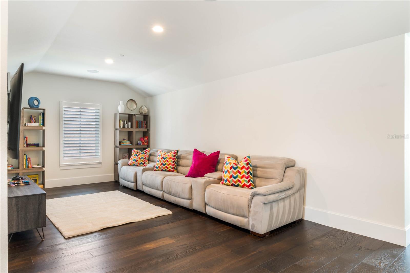 BALDWIN PARK - Residential