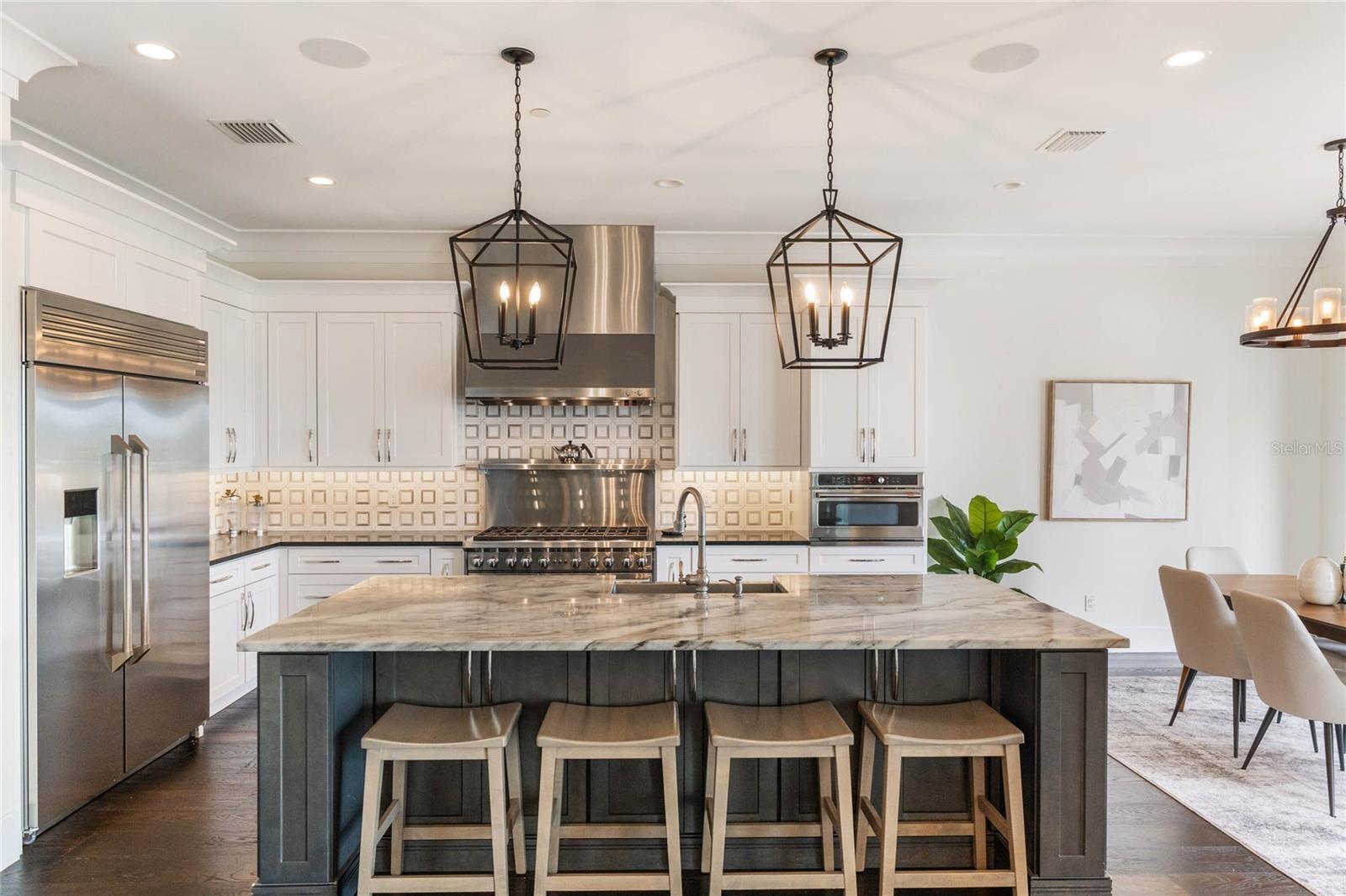 BALDWIN PARK - Residential