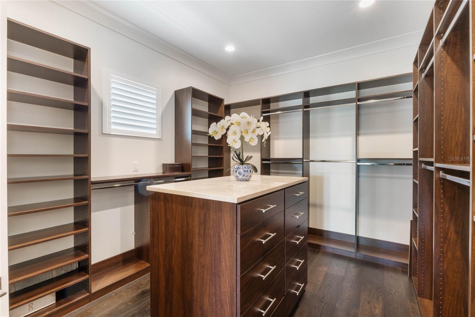 BALDWIN PARK - Residential