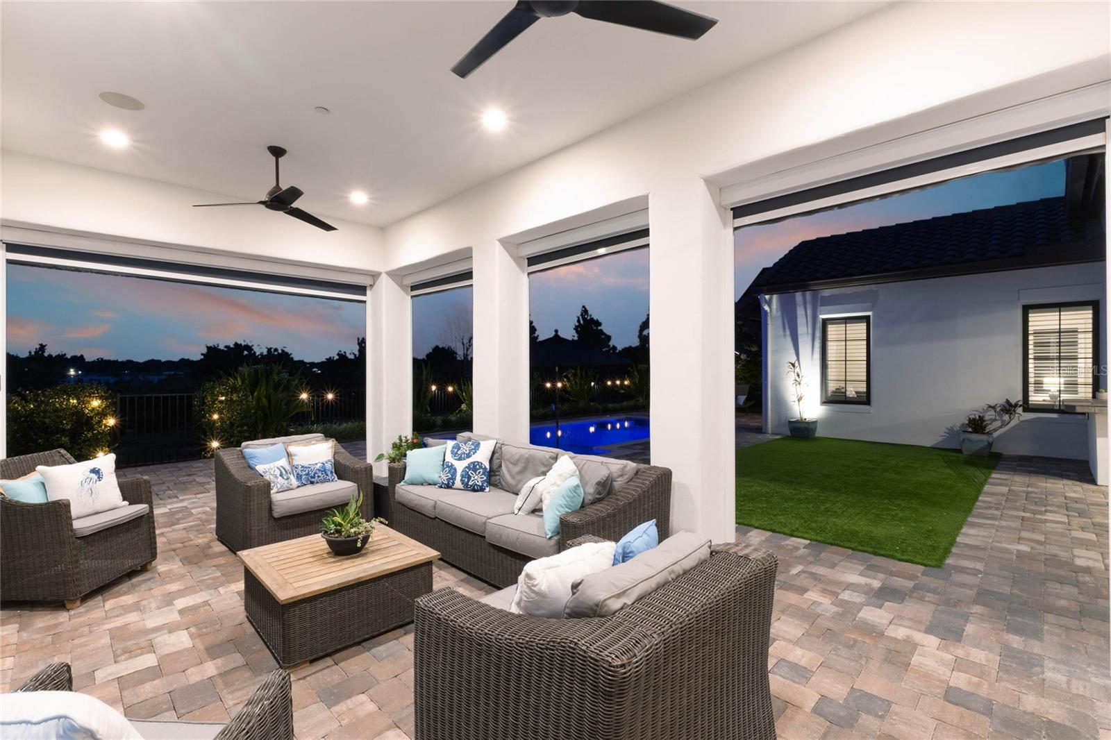 BALDWIN PARK - Residential