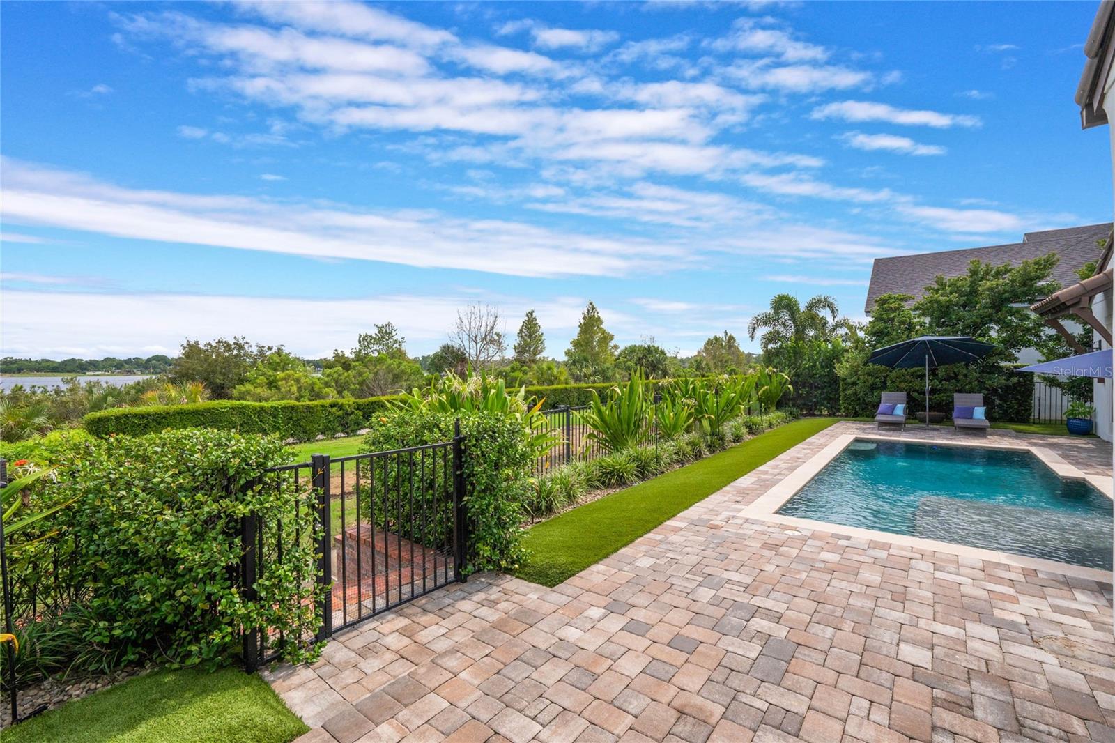 BALDWIN PARK - Residential